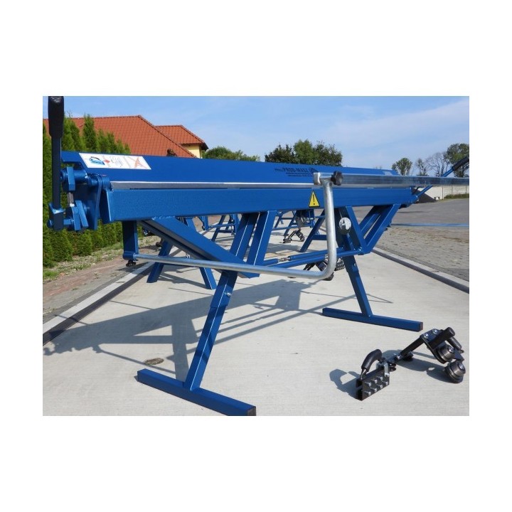 Abkantbank 2000L, Biegemaschine mit Rollenschere