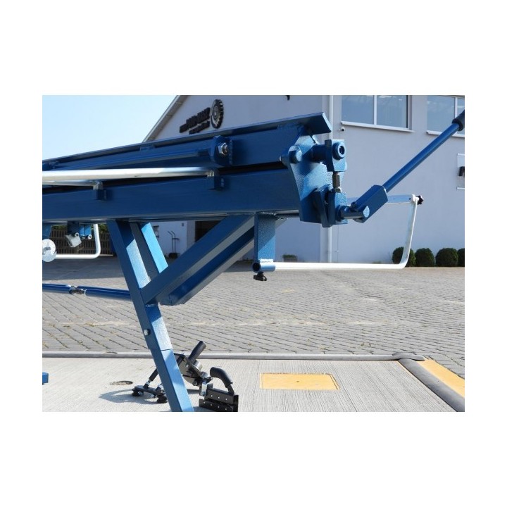 Abkantbank 2000L, Biegemaschine mit Rollenschere