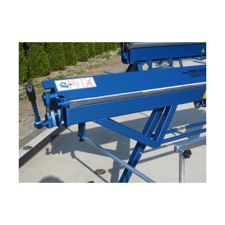 Abkantbank 2000L, Biegemaschine mit Rollenschere
