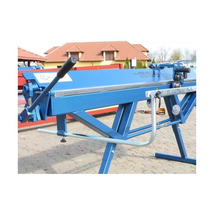 Abkantbank 2000L, Biegemaschine mit Rollenschere