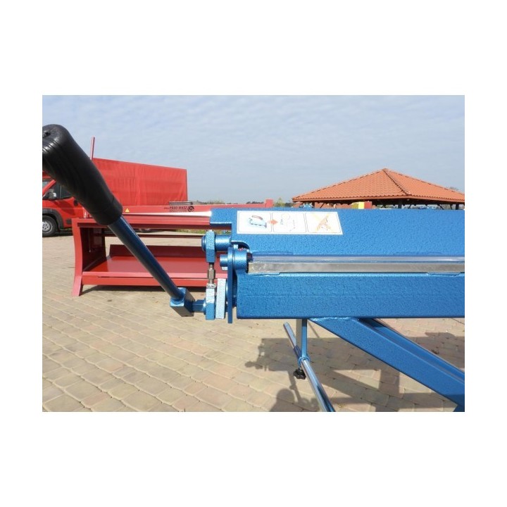Abkantbank 2000L, Biegemaschine mit Rollenschere