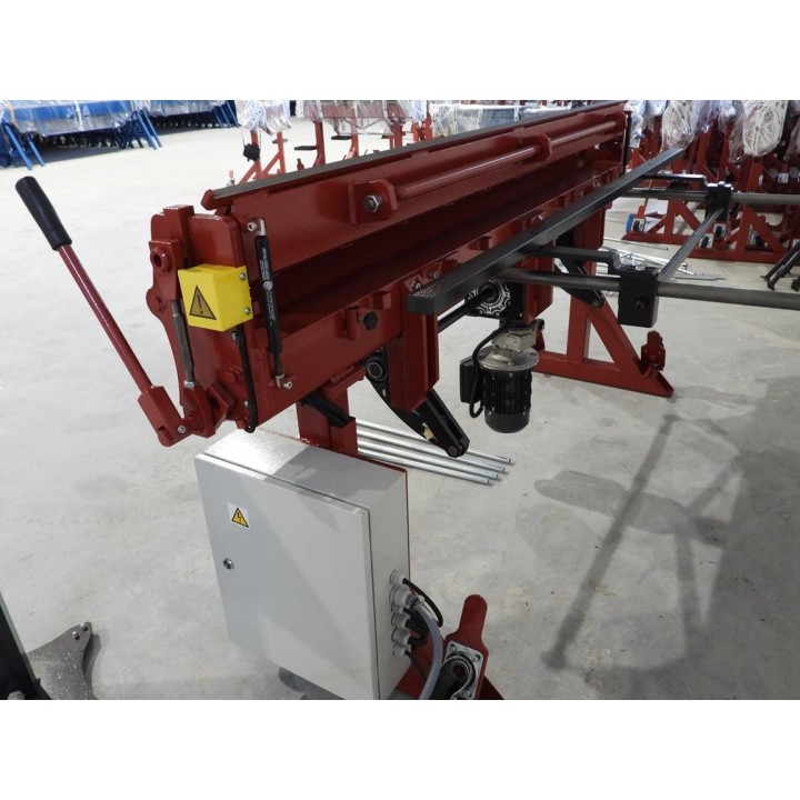 Elektrische Abkantbank 2m Biegemaschine RED-2200/1.2mm/160* mit Aussparung