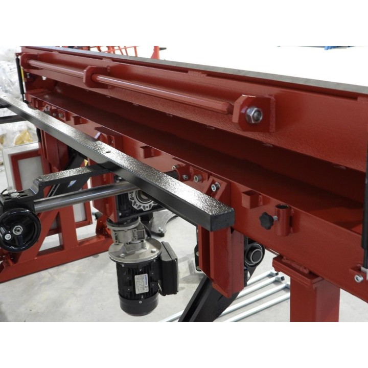 Elektrische Abkantbank 2m Biegemaschine RED-2200/1.2mm/160* mit Aussparung