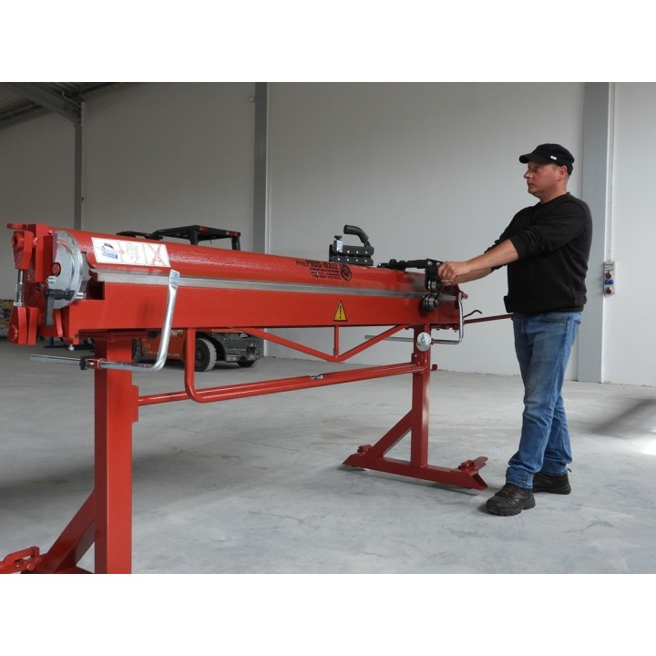 Abkantbank mobil RED-2200/0.6/160* LIGHT mit Aussparung und Magneten, Biegemaschine, Kantbank