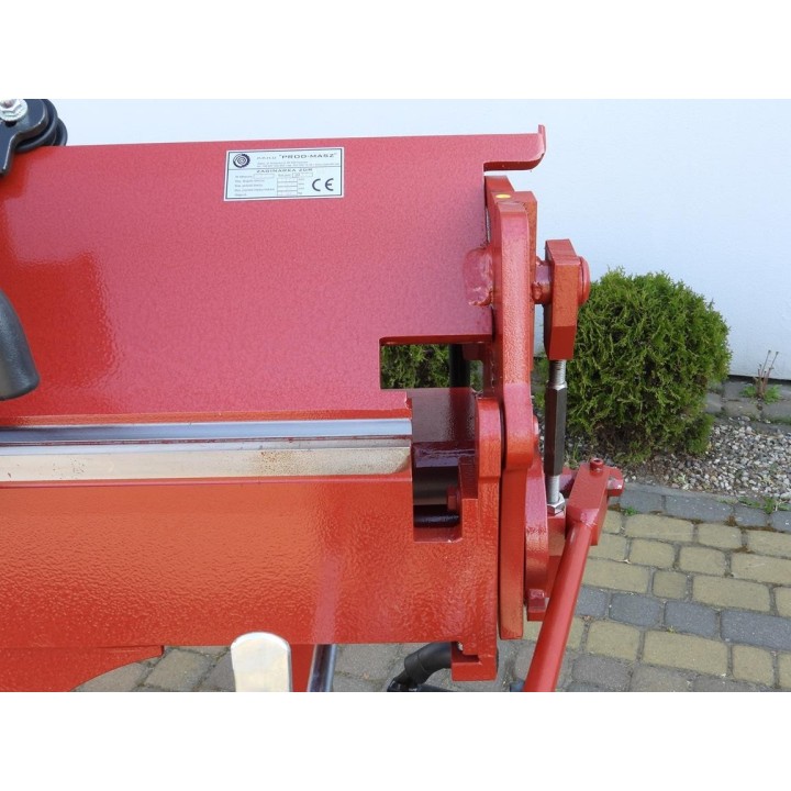 Abkantbank RED PLUS mit Rollenschere, Abkantmaschine