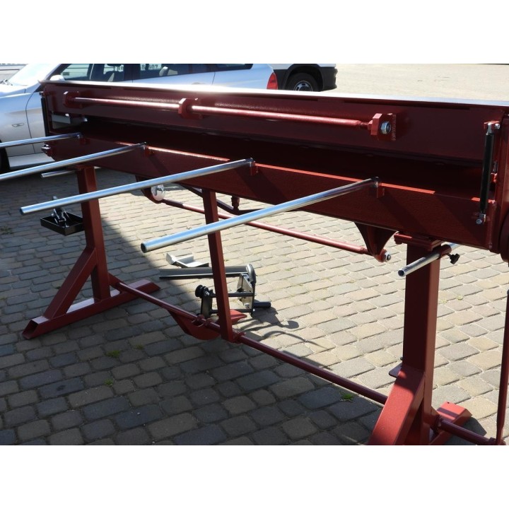 Abkantbank RED PLUS mit Rollenschere, Abkantmaschine