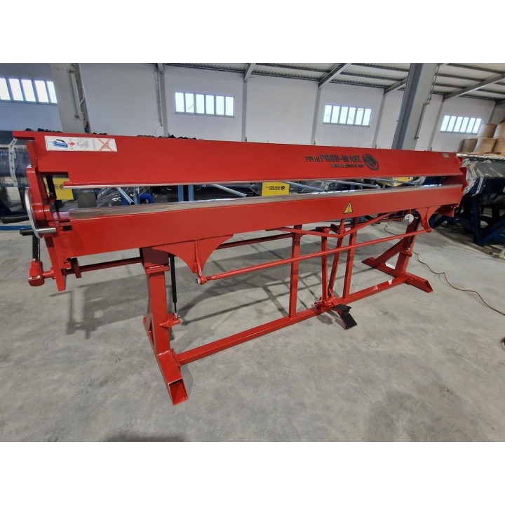 Abkantbank RED PLUS 3m mit Fußpedal, Rollenschere, Biegemaschine
