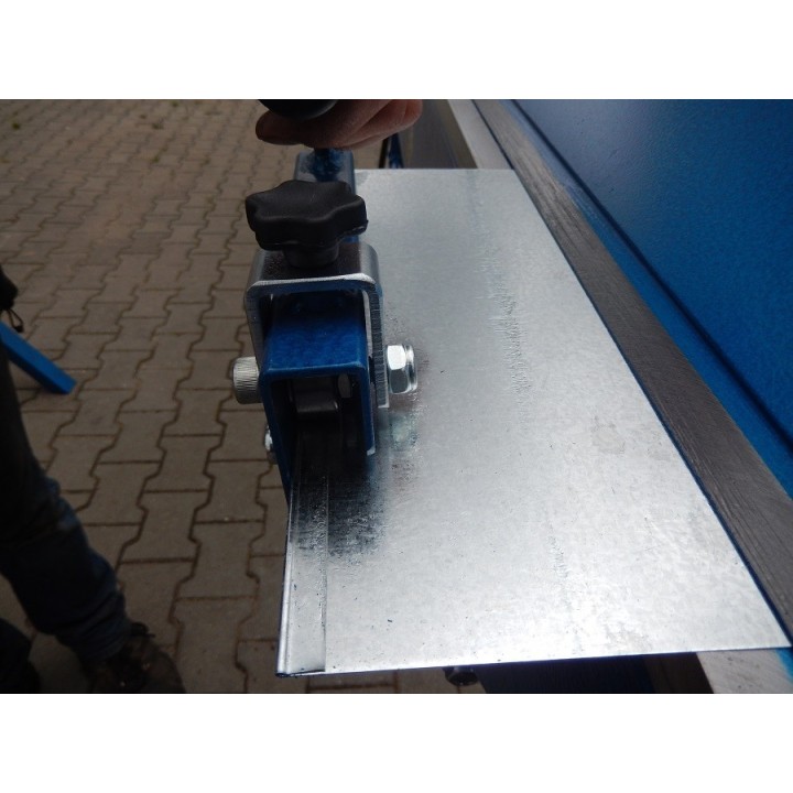 Handfalzmaschine, Falzschliesser, Rollenschere