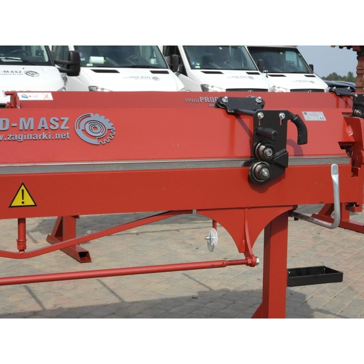 RED 2,7m Abkantbank Biegemaschine RED 2700/1.0 + Aussparung