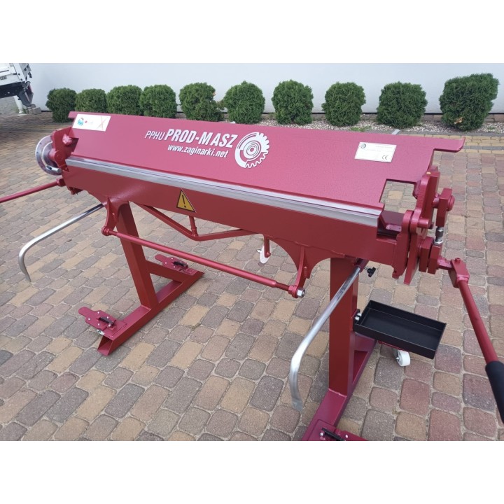 Abkantbank RED 1.4m, Biegemaschine RED 1400 mit Transportrollen