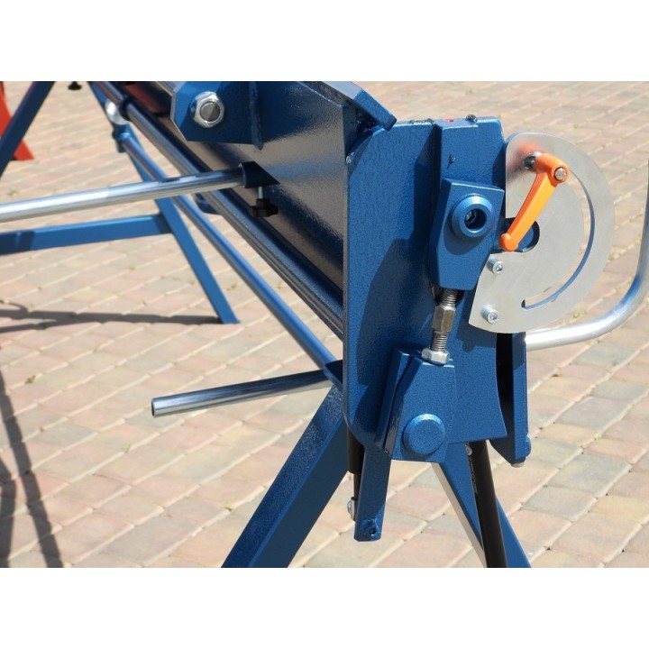 Biegemaschine Kantbank 2.5m mit Rollenschere