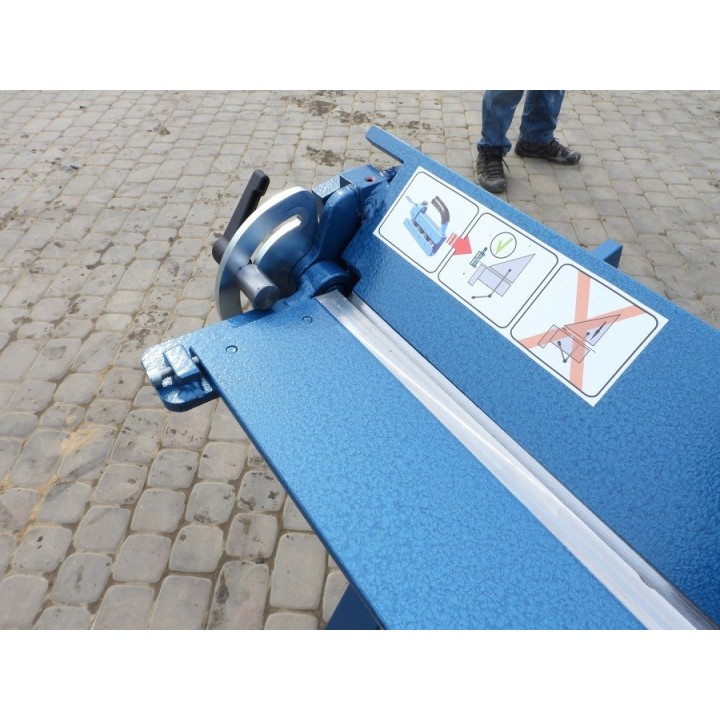 Biegemaschine Kantbank 2.5m mit Rollenschere