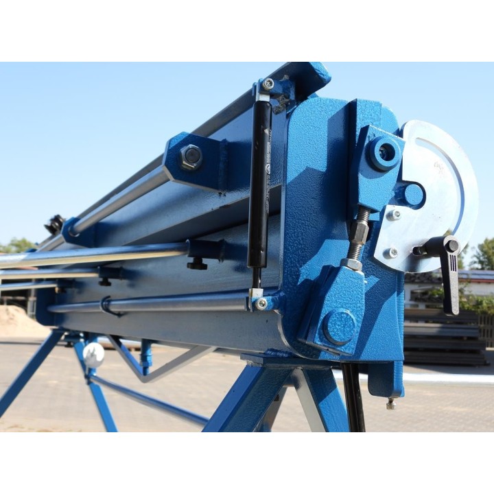 Biegemaschine Kantbank 2.5m mit Rollenschere